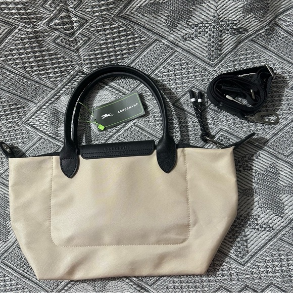 Longchamp Le Pliage White Canvas Tote With Shoulder Strap - Picture 2 of 6